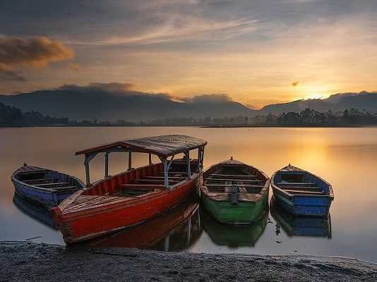 Danau Situ Cileunca Pangalengan Bandung